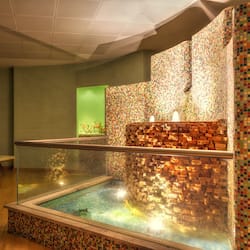 Couples treatment room(s), sauna, hot tub, body treatments