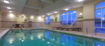 Country Inn & Suites by Radisson, Fredericksburg, VA