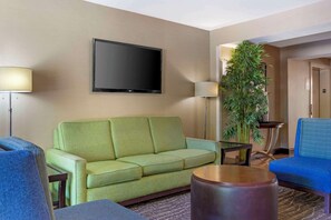 Lobby - Quality Inn Raleigh Downtown (Raleigh)