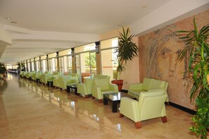 Lobby sitting area - Camyuva Beach (Kemer)
