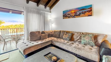 Suite, 2 Bedrooms | Living area | TV, DVD player