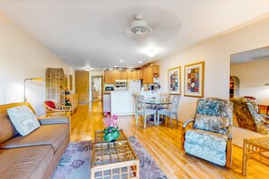 Condo, 1 Bedroom | Living room