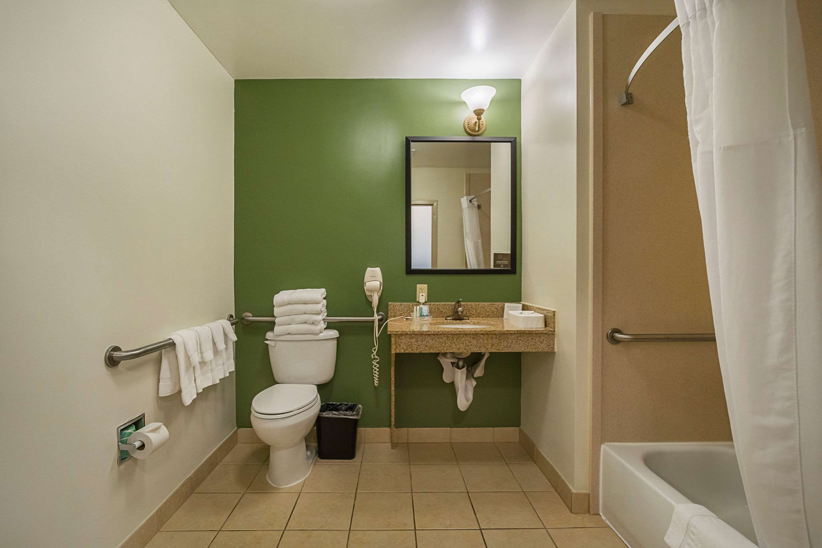 standard room, 2 queen beds, accessible, non smoking | bathroom | combined shower/bathtub, free toiletries, hair dryer, towels