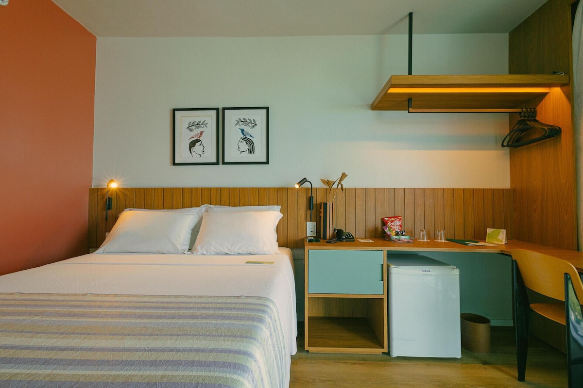 Minibar, in-room safe, blackout curtains, free WiFi