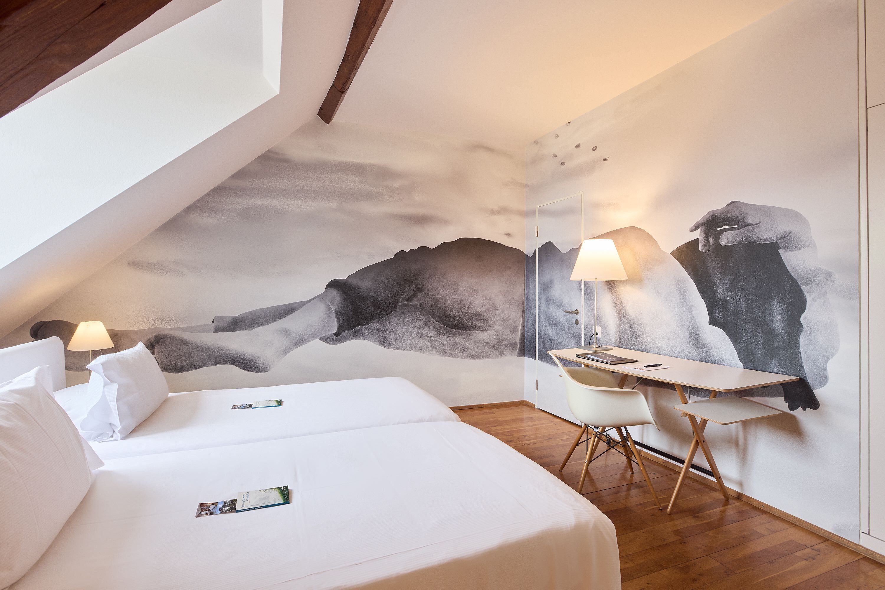 雙人房 (Art) | 高級寢具、羽絨被、迷你吧、房內夾萬