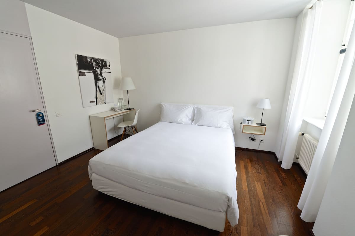 Double Room (Easy) | Premium bedding, down comforters, minibar, in-room safe