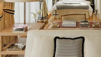 Penthouse | 1 bedroom, premium bedding, free minibar items, in-room safe