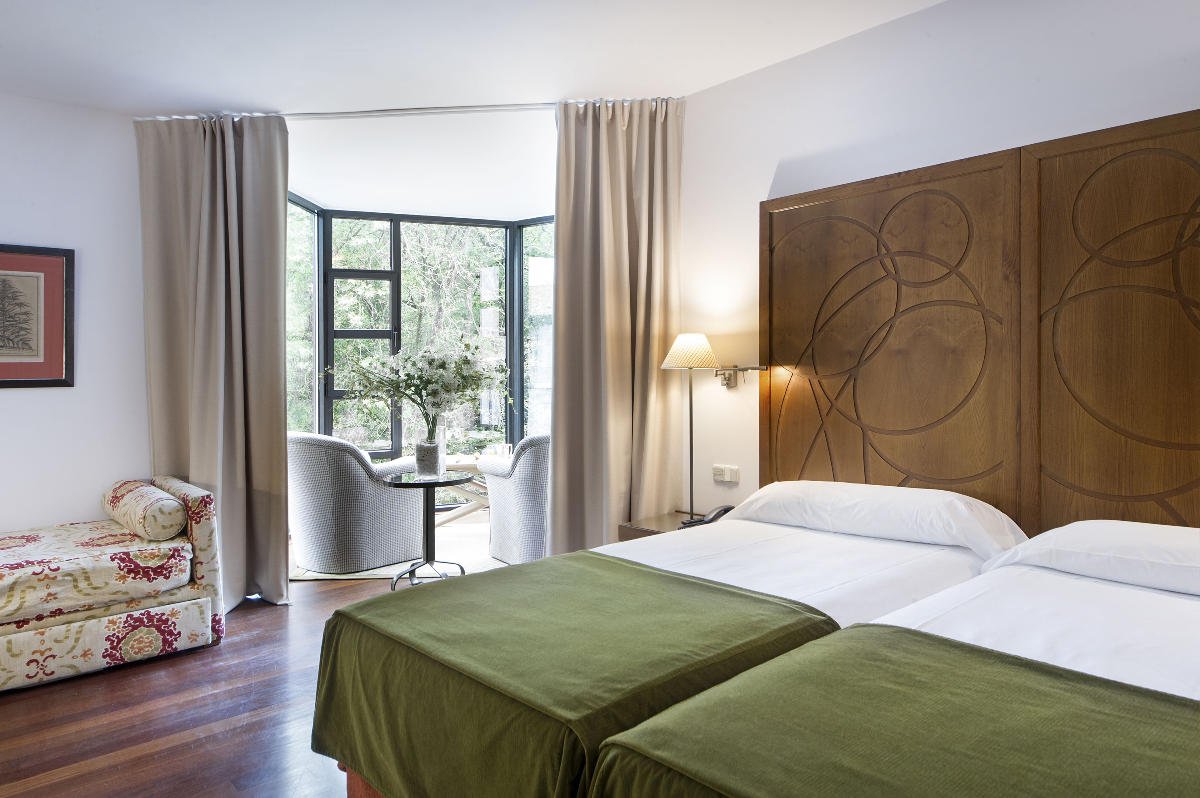 minibar, in-room safe, desk, cots/infant beds