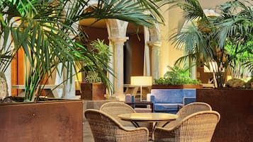 30-inch flat-screen TV with satellite channels, TV