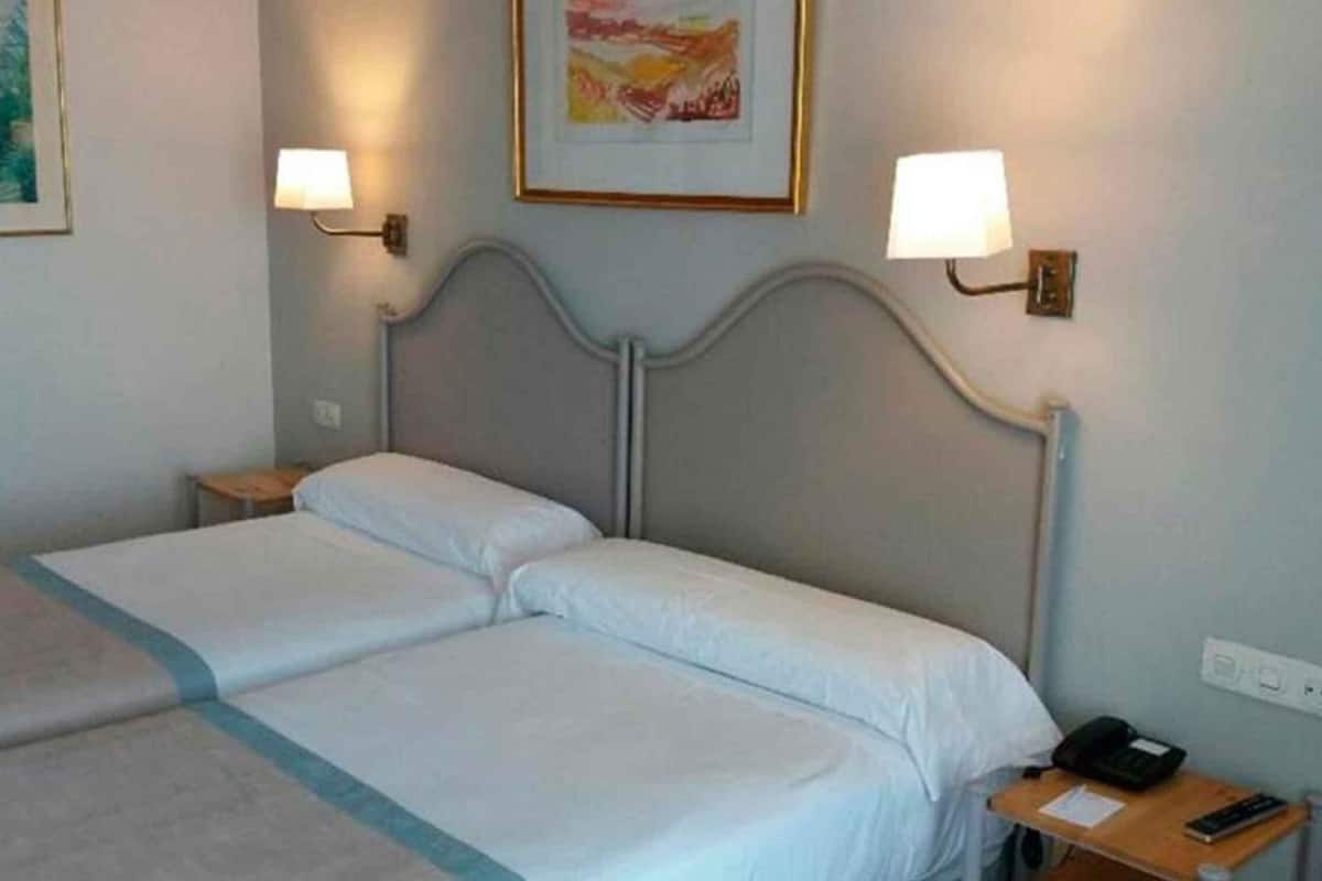 1 bedroom, minibar, in-room safe, desk