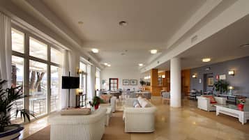 Bar (in der Unterkunft)