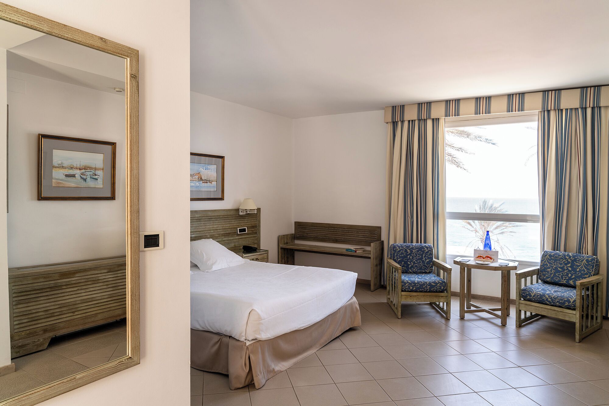 1 bedroom, Select Comfort beds, minibar, in-room safe