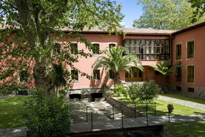 Property grounds - Parador De Gijon (Gijon)