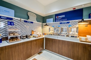 Desayuno buffet incluido todos los días 