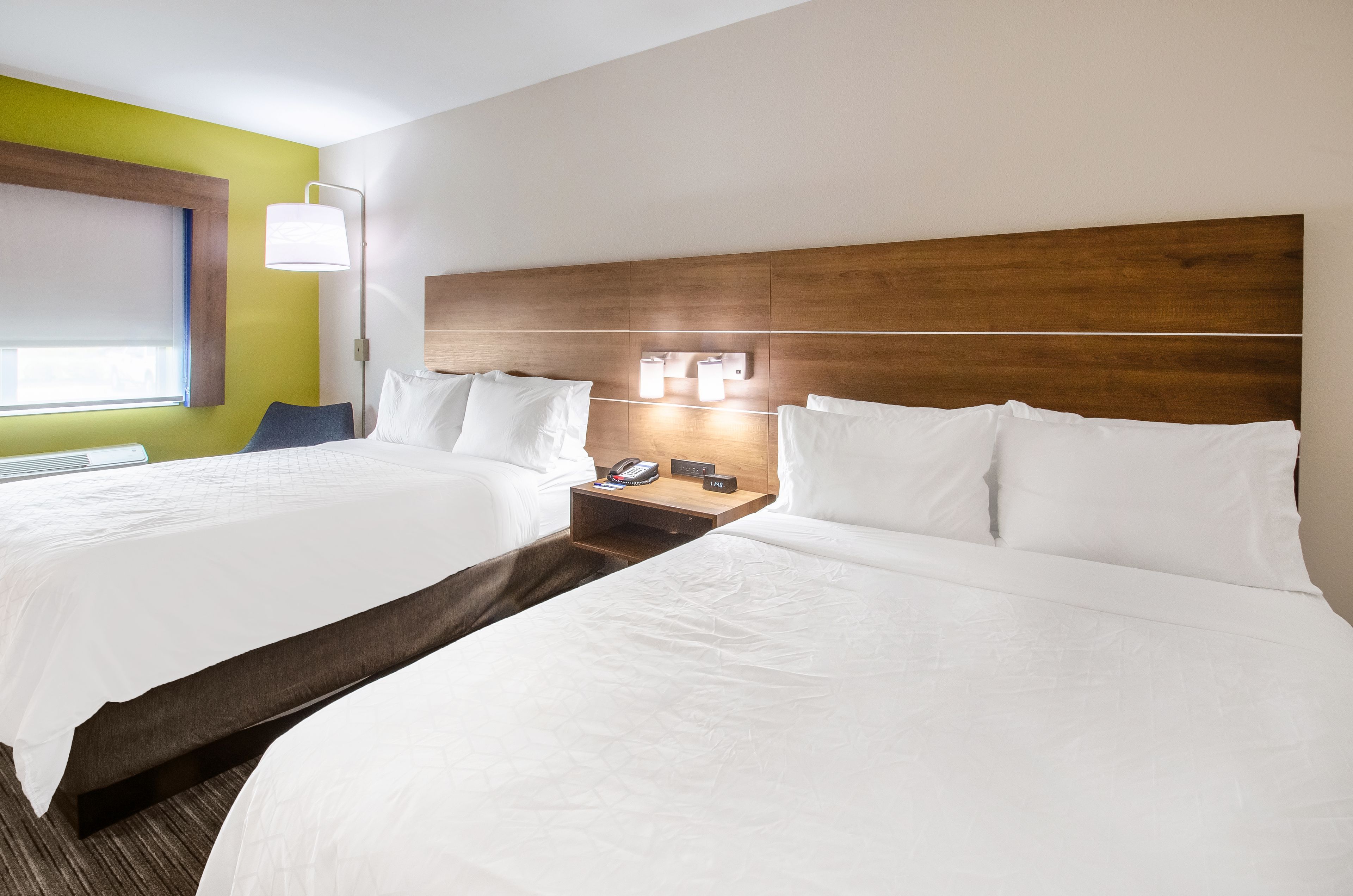 premium bedding, in-room safe, desk, blackout curtains