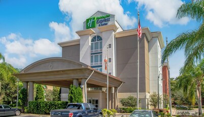 Holiday Inn Express Hotel & Suites Orlando - Apopka by IHG