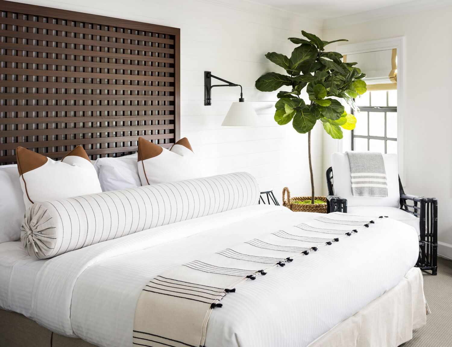 west tower suite, 1 king bed, non lakeview, non smoking | 1 bedroom, desk, iron/ironing board, free wifi