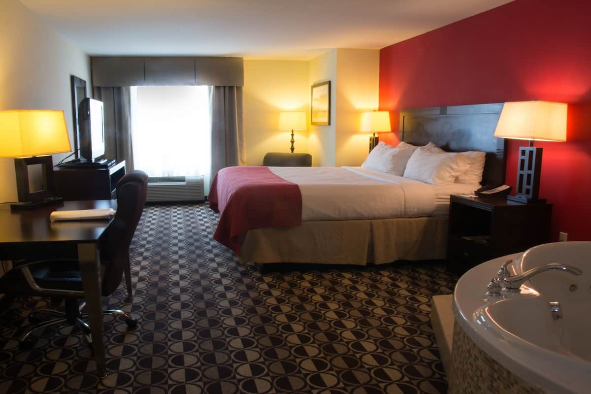 1 bedroom, in-room safe, desk, laptop workspace