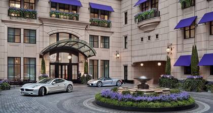 Waldorf Astoria Chicago