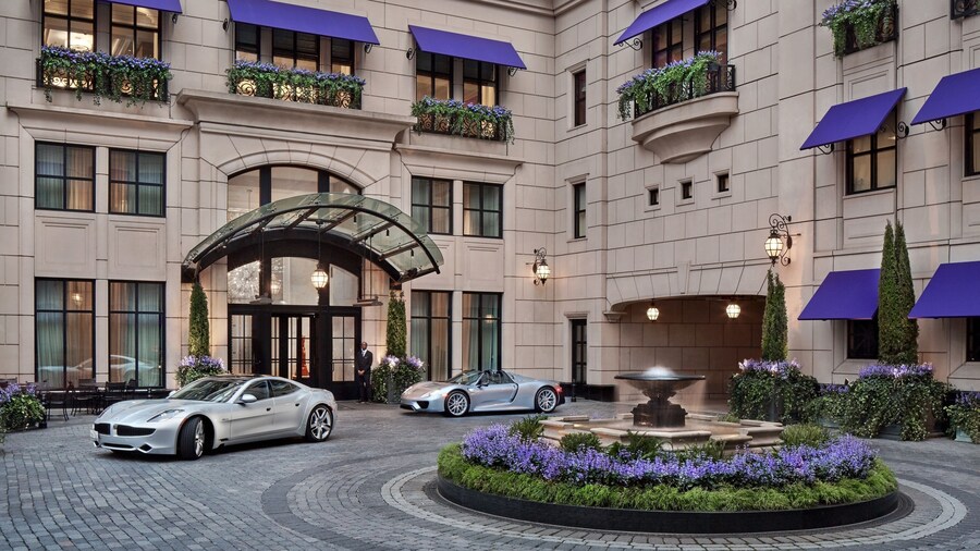 Waldorf Astoria Chicago