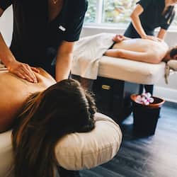 Couples treatment rooms, sauna, hot tub, body treatments