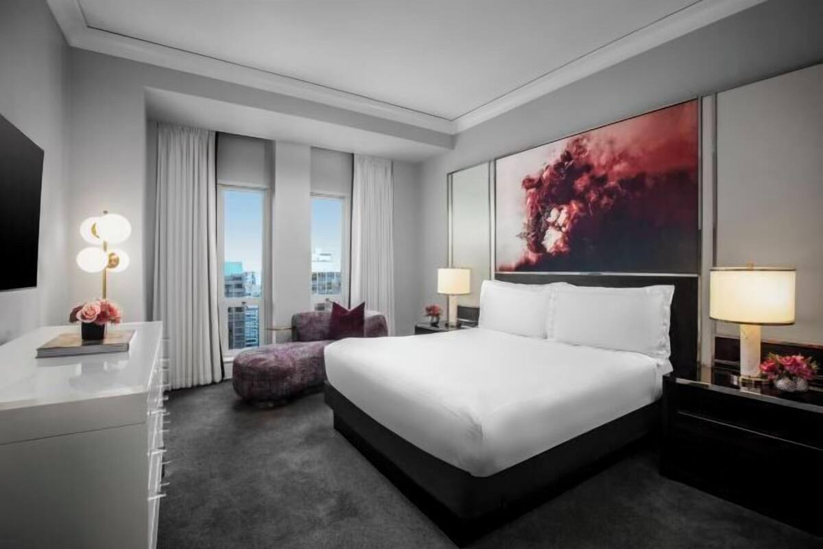 Egyptian cotton sheets, premium bedding, down duvets, pillow-top beds