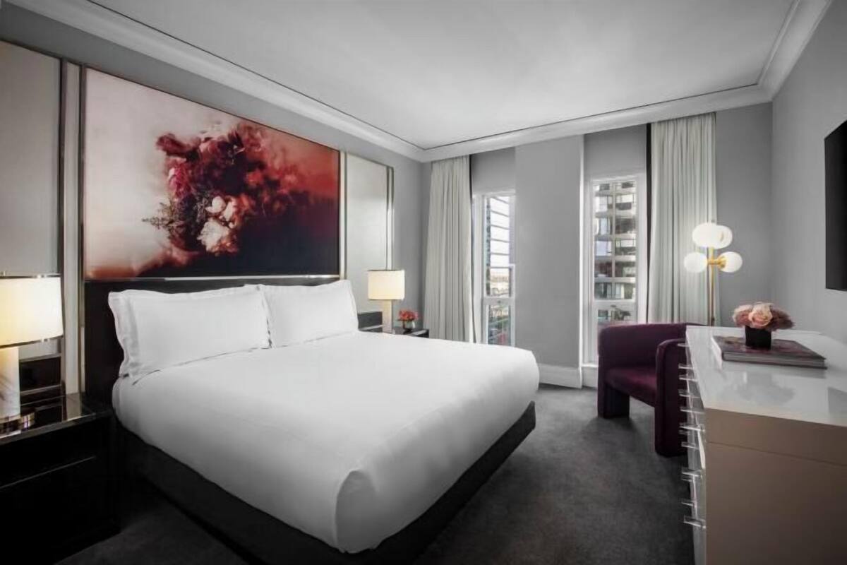 Egyptian cotton sheets, premium bedding, down duvets, pillow-top beds