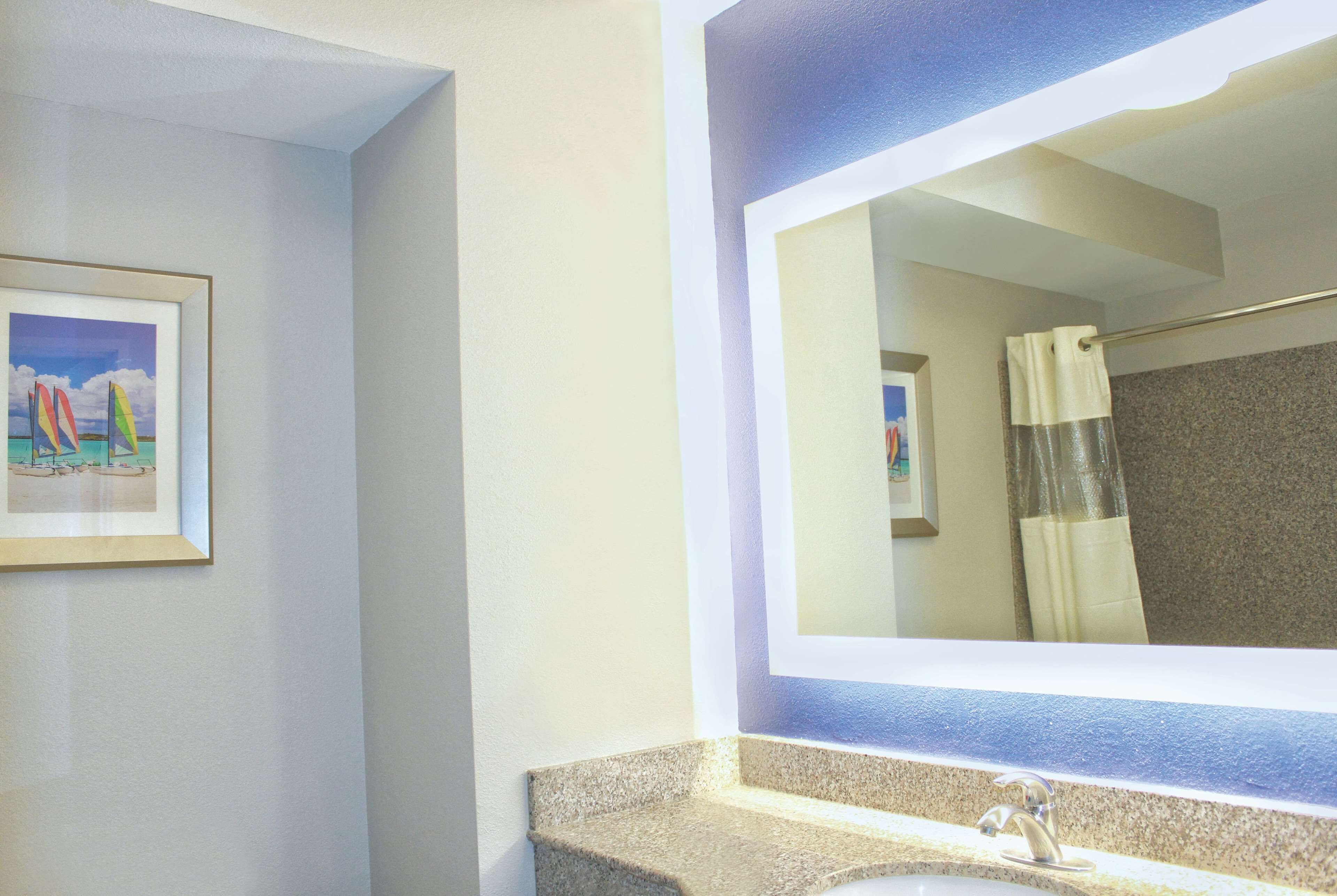 Photo - La Quinta by Wyndham NE Long Beach/Cypress