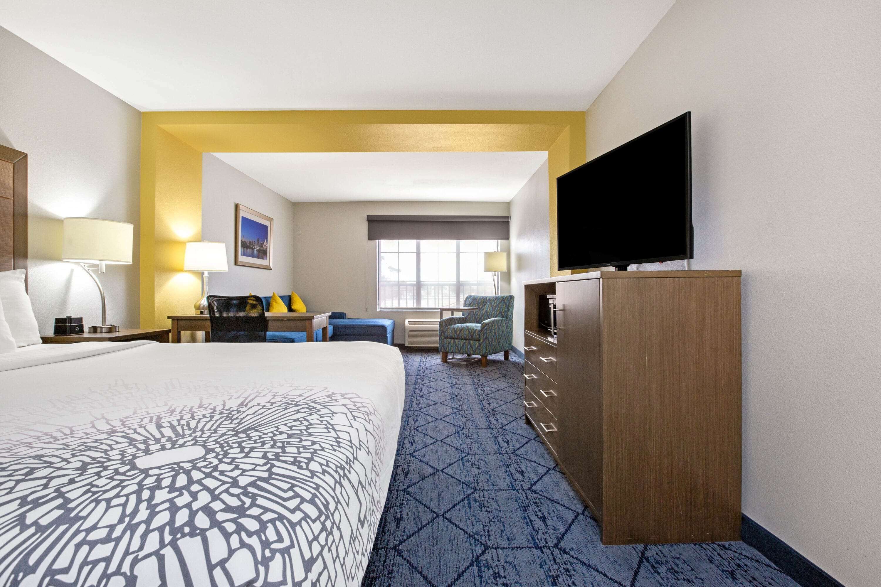 Literie de qualité supérieure, coffres-forts dans les chambres, bureau