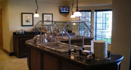 Staybridge Suites Wichita by IHG