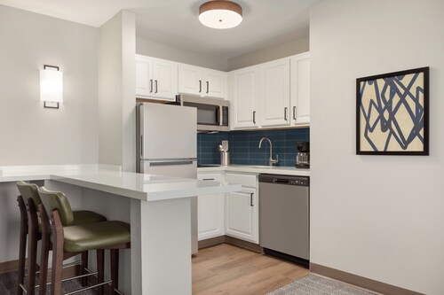 Staybridge Suites Wichita by IHG