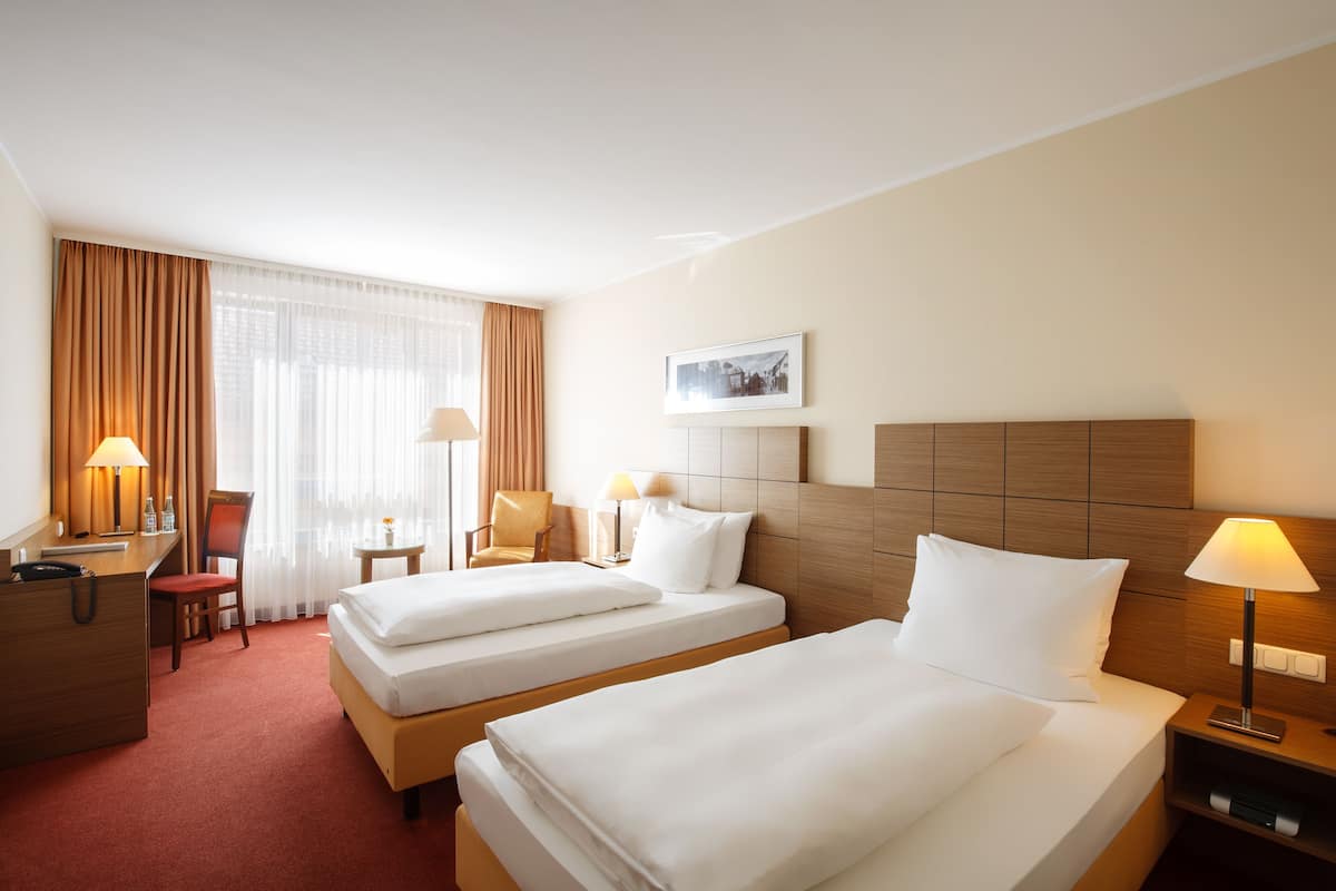 1 bedroom, down duvets, in-room safe, laptop workspace