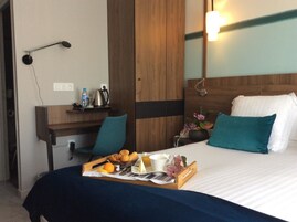 Superior Room, 1 Double Bed, Non Smoking (Larger Room;Twin bed on request) | Desk, blackout drapes, soundproofing, iron/ironing board