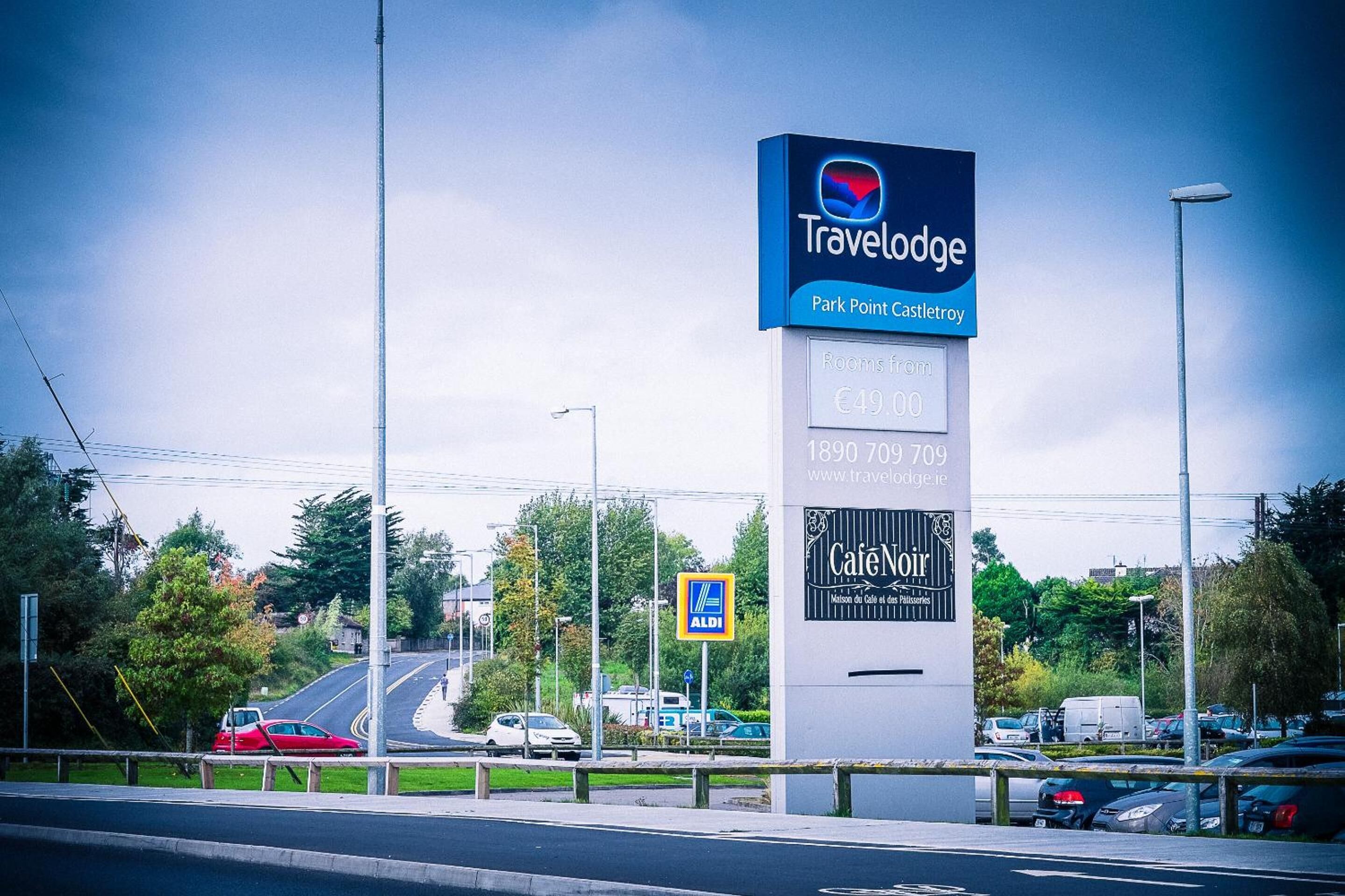 Photo - Travelodge Limerick Castletroy