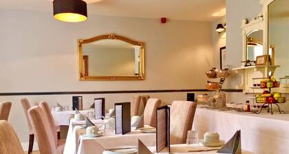 Morehampton Townhouse