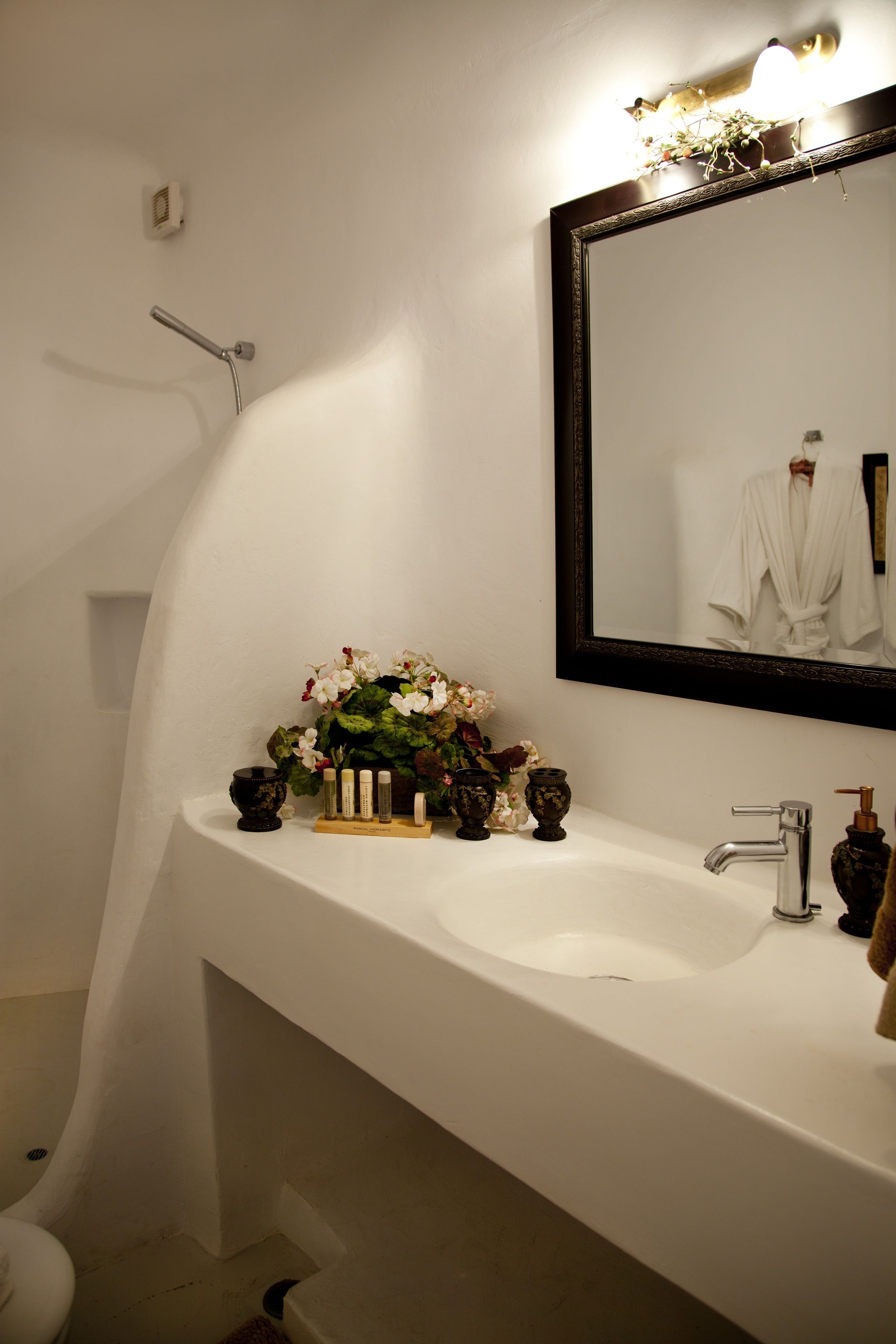 Suite Deluxe | Lavabo en el baño