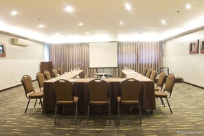 Meeting facility - Lancaster Hotel Manila (Mandaluyong)