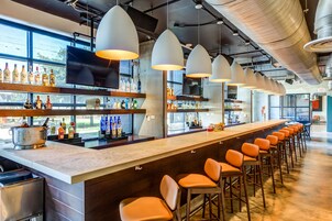 Bar (en la propiedad)