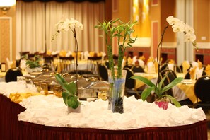 Tägliches Frühstück gegen Gebühr