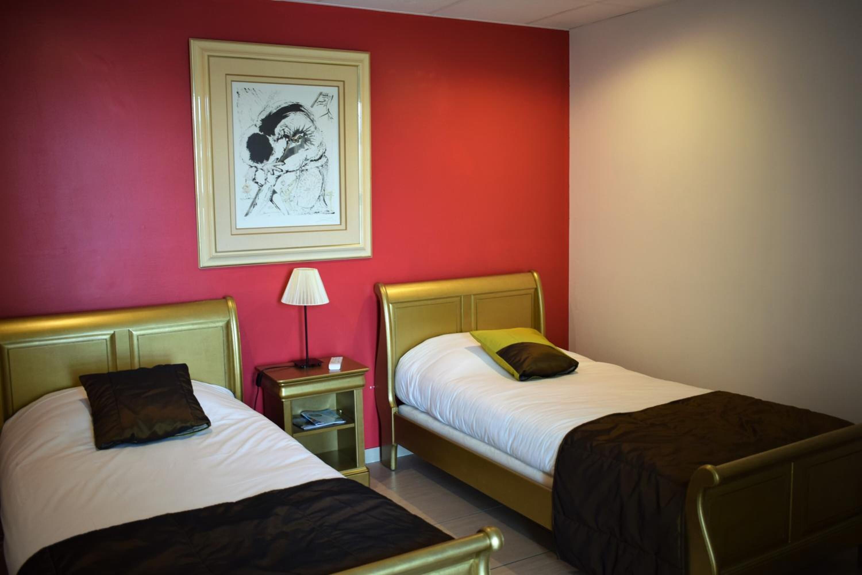 minibar, in-room safe, desk, blackout curtains