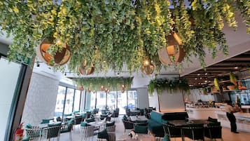 Petit déjeuner préparé sur commande (412 THB par personne)