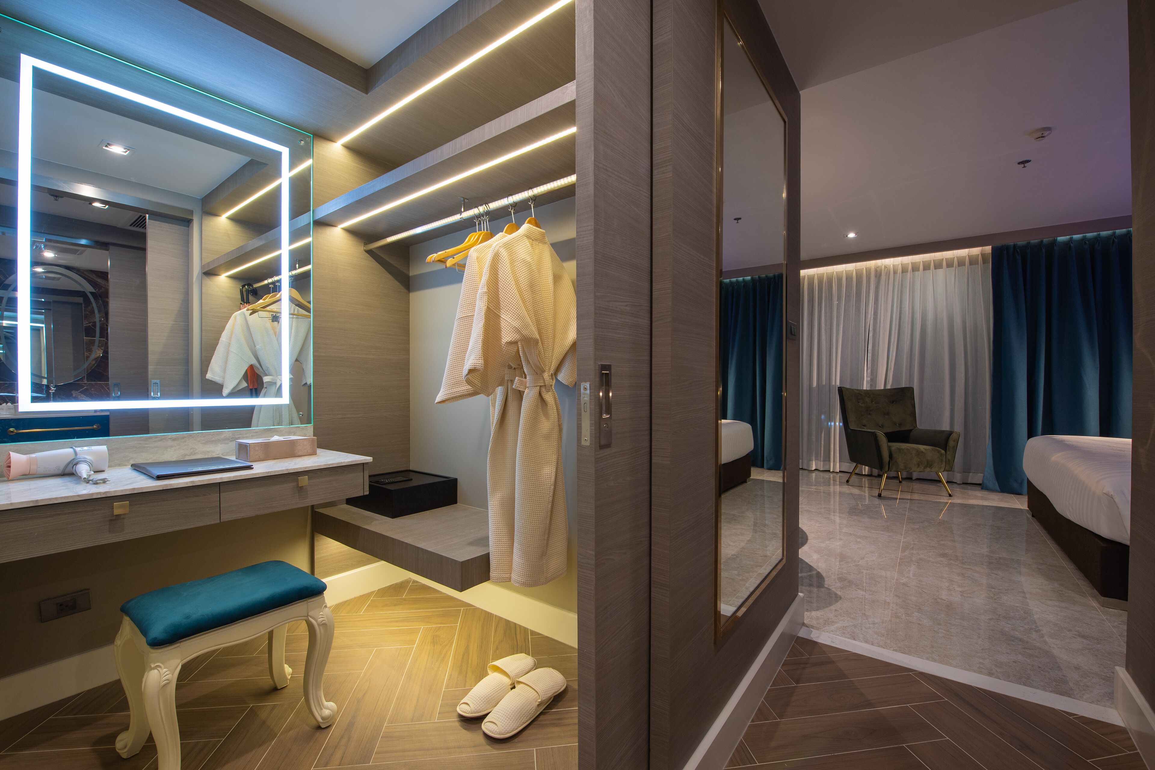 Foto - Pattaya Discovery Beach Hotel - SHA Extra Plus