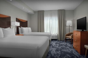 Suite, 1 camera da letto | Biancheria da letto ipoallergenica, una scrivania, tende oscuranti