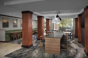 Gratis morgenmadsbuffet hver dag