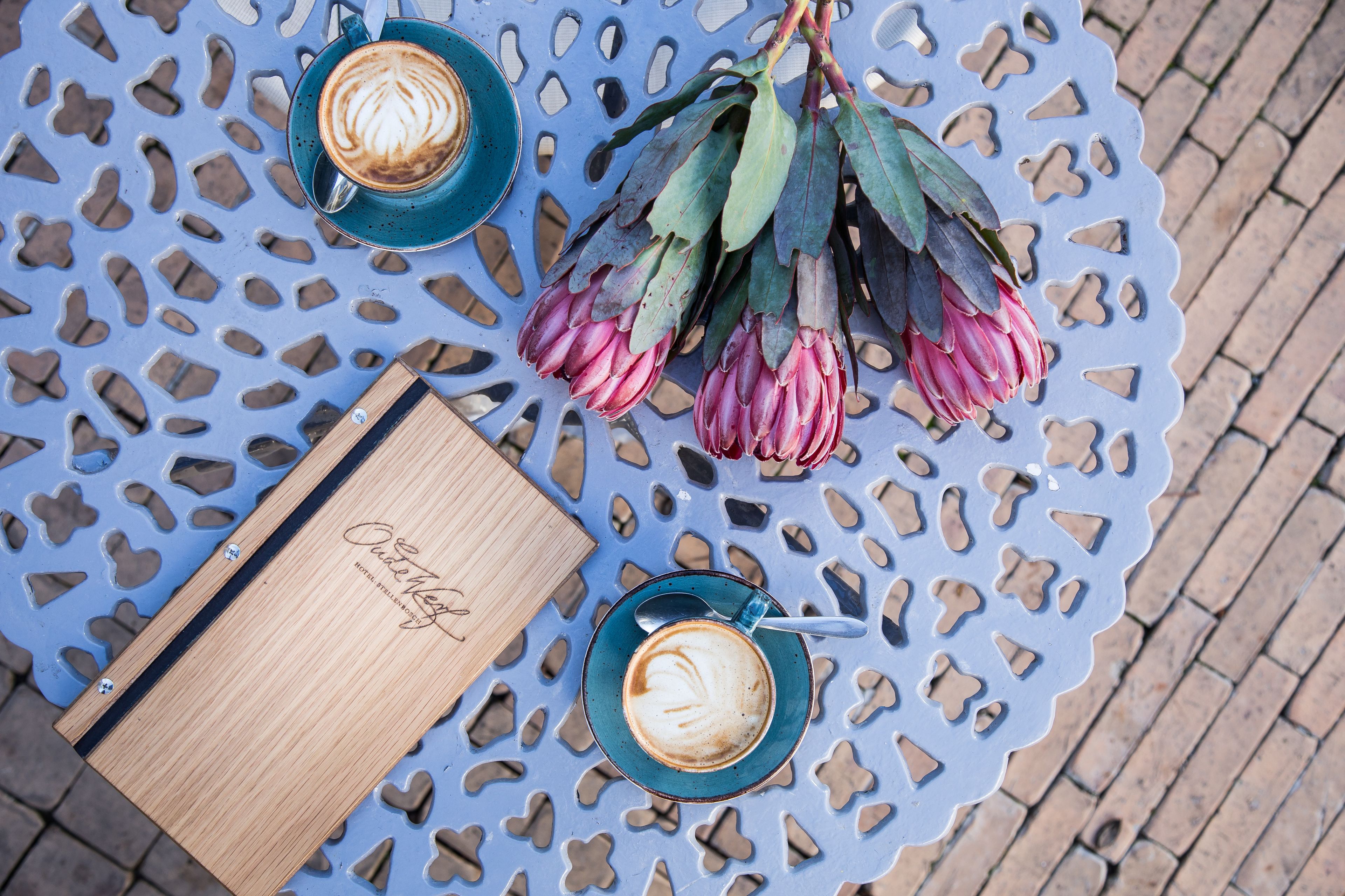 0b | hypo-allergenic bedding, in-room safe, desk, laptop workspace