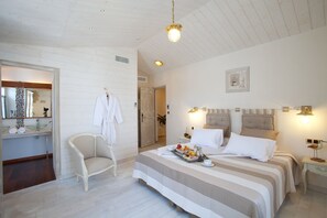 Standard Room, 1 Double Bed, Sauna | Select Comfort beds, in-room safe, individually decorated