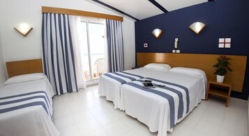 Escritorio, cunas gratuitas, cuna de viaje y wifi gratis