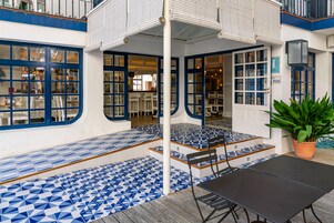 Fachada de la propiedad