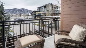 Condo, 2 Bedrooms (Condo, 2 Bedrooms) | Balcony