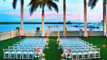 Banquet hall